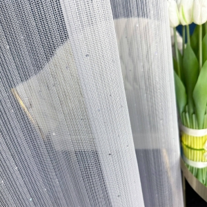 ZÁCLONA S PŘÍRODNÍM VÁZÁNÍM VÝŠ. 3,00 M BÍLÁ S FLITRY